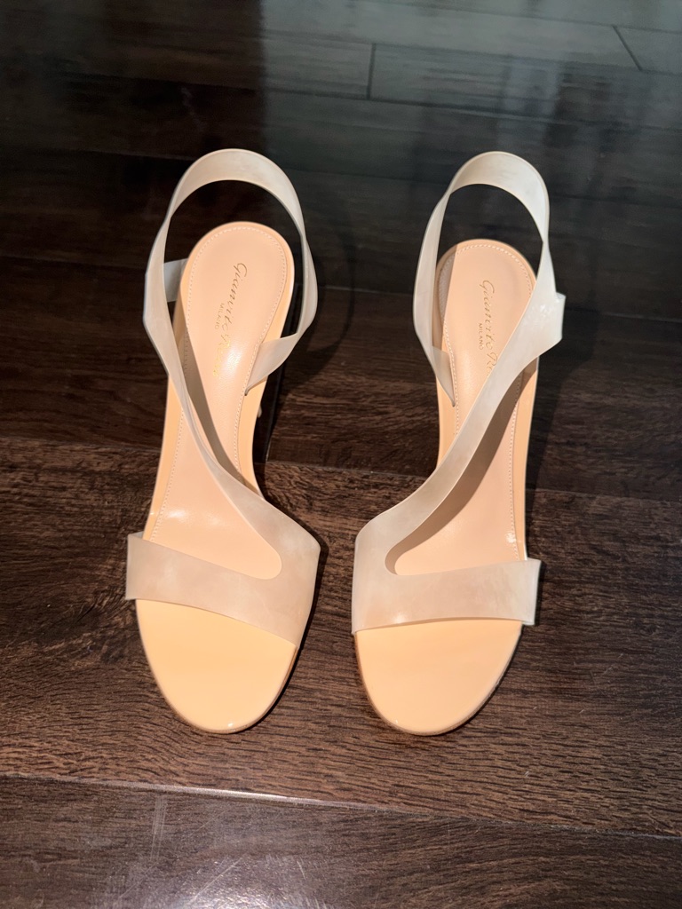 Gianvito Rossi Beige Nude Asymmetric Slingback Heels.